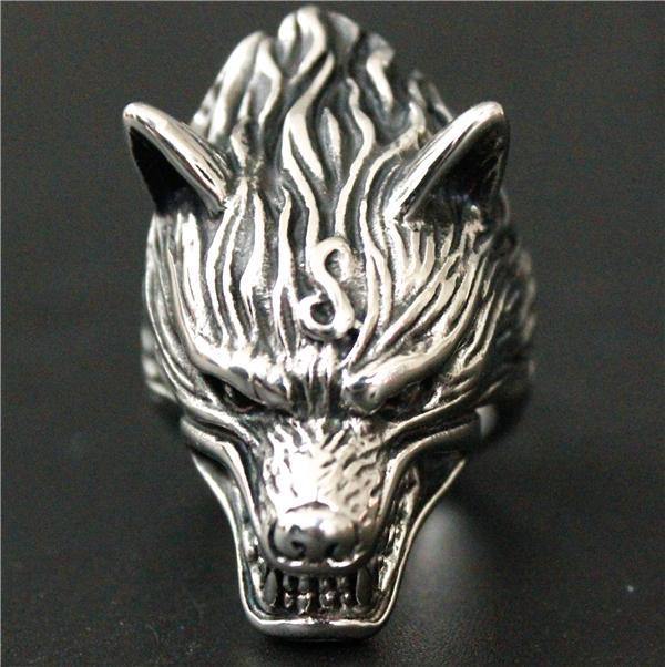 'Raging Wolf' Ring | Rebel Stones
